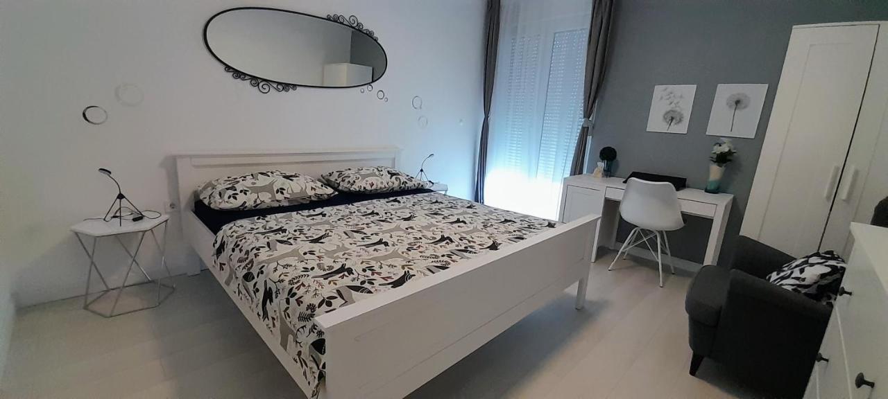 Residential Apartment Split Ngoại thất bức ảnh