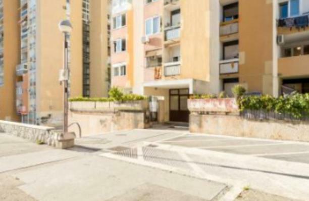 Residential Apartment Split Ngoại thất bức ảnh