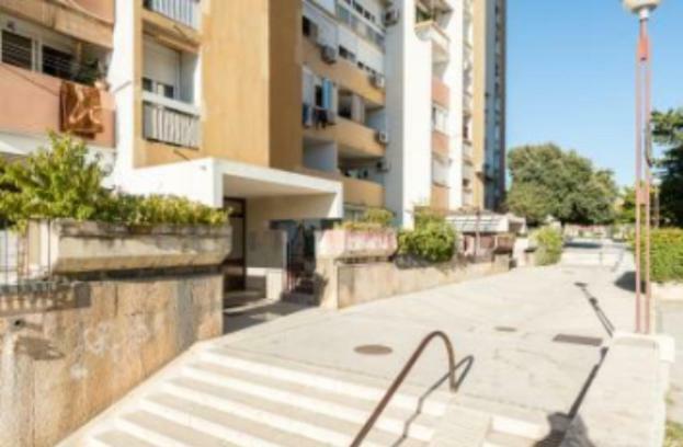 Residential Apartment Split Ngoại thất bức ảnh